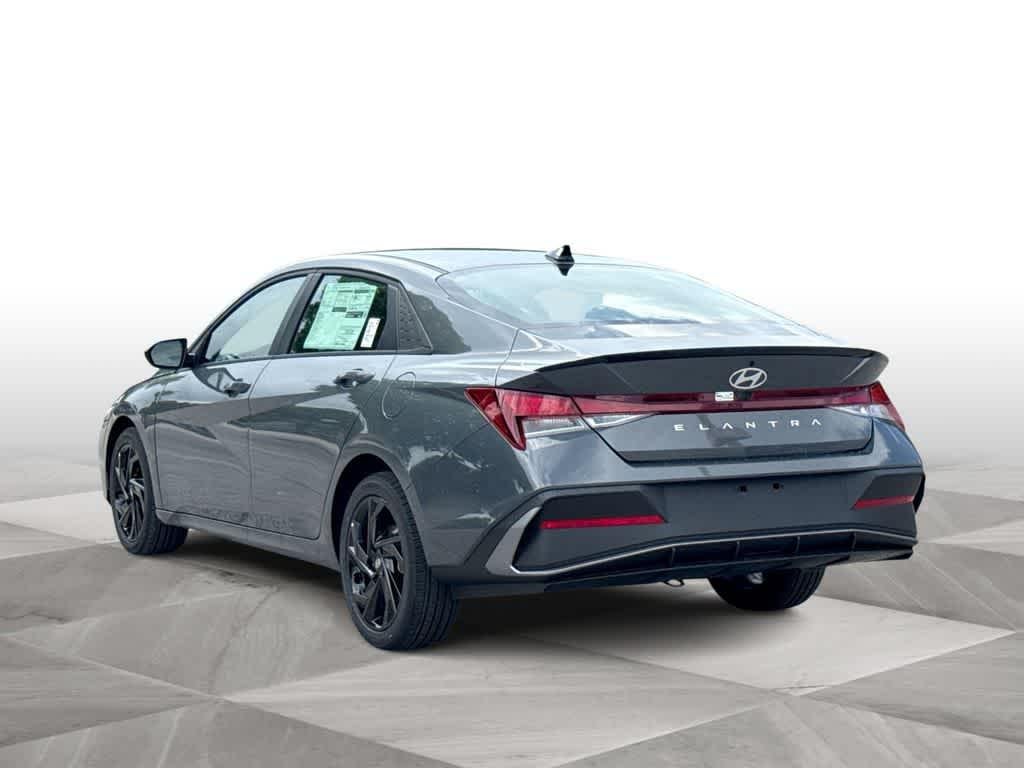 New 2026 Ecotronic Gray Hyundai SEL Sport image 6