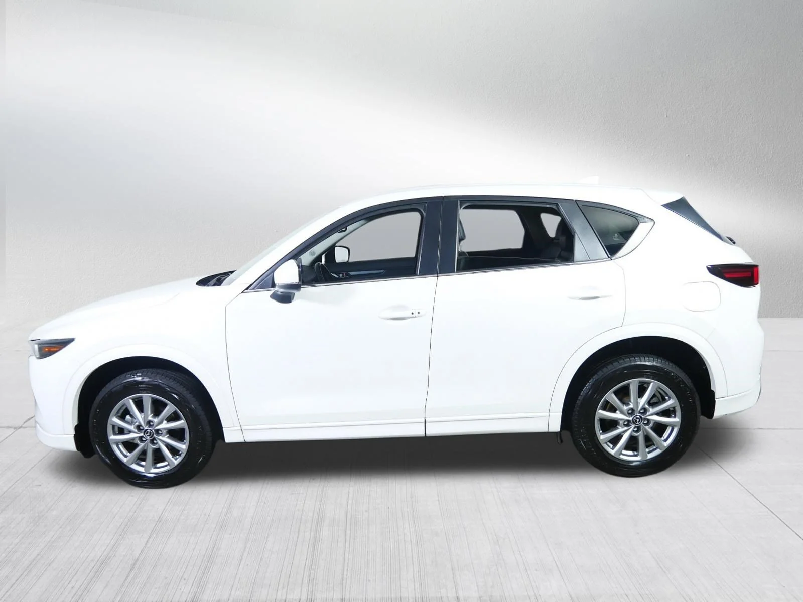 Used 2025 Rhodium White Metallic Mazda 2.5 S Preferred Package image 4