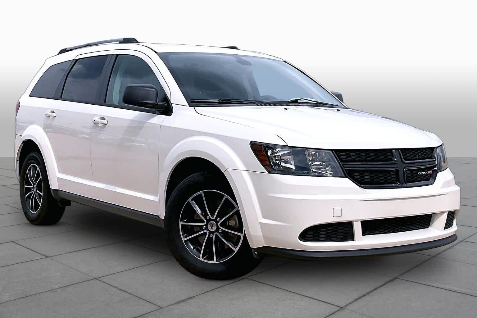 Used 2018 Vice White Dodge SE image 4