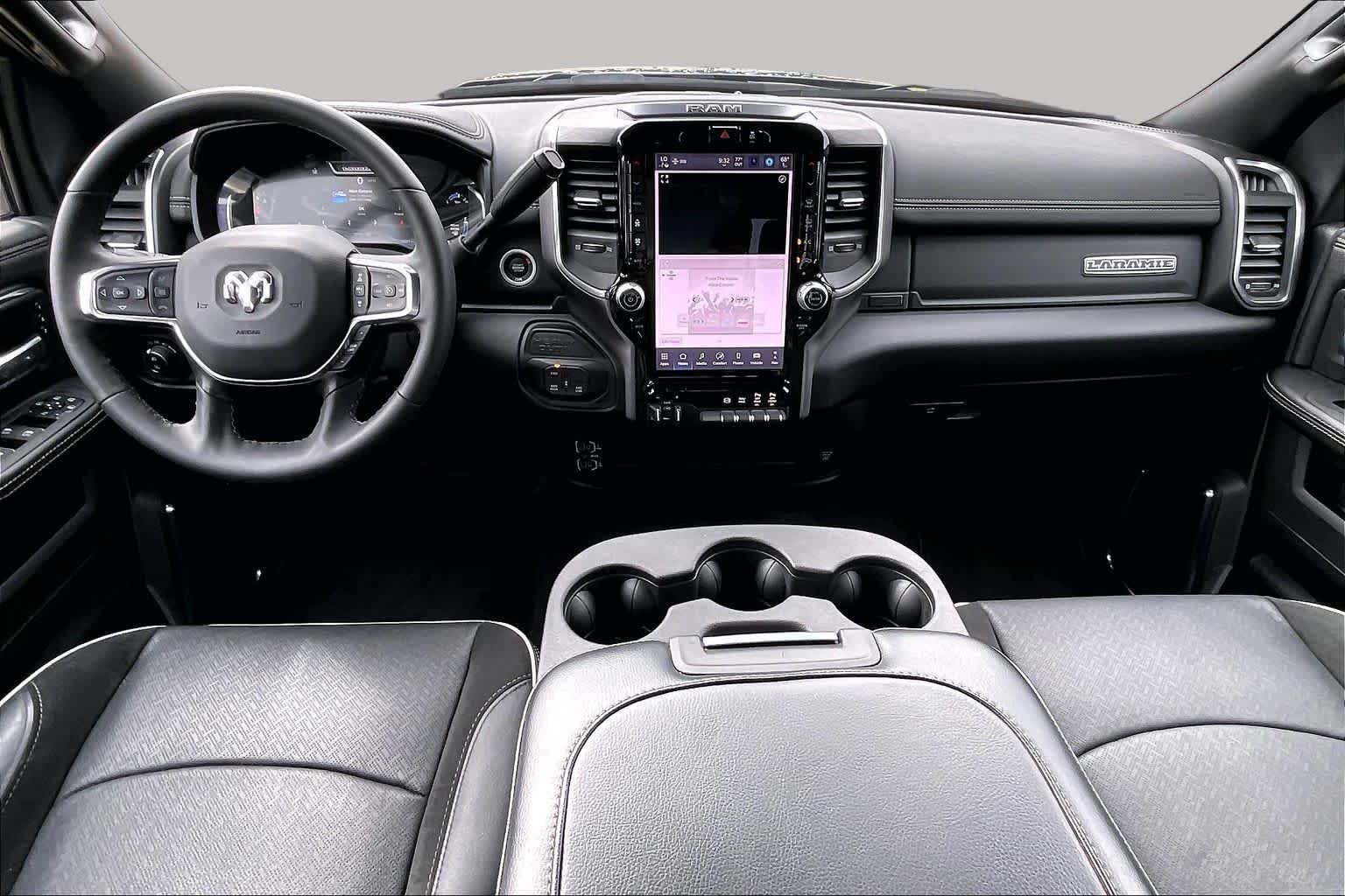 Used 2026 Diamond Black Crystal Pearlcoat Ram Laramie image 15