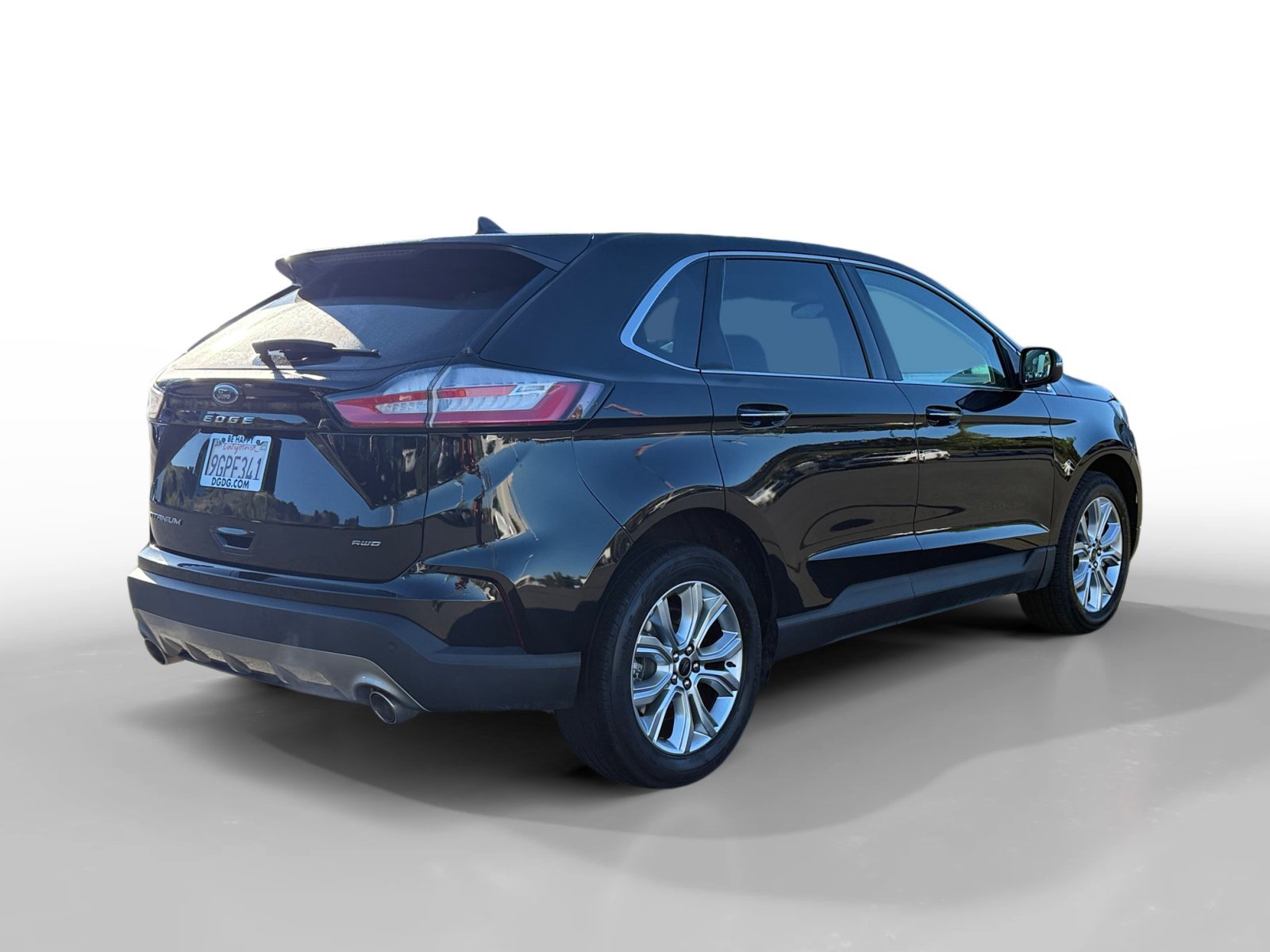 Used 2023 Black Metallic Ford Titanium image 5