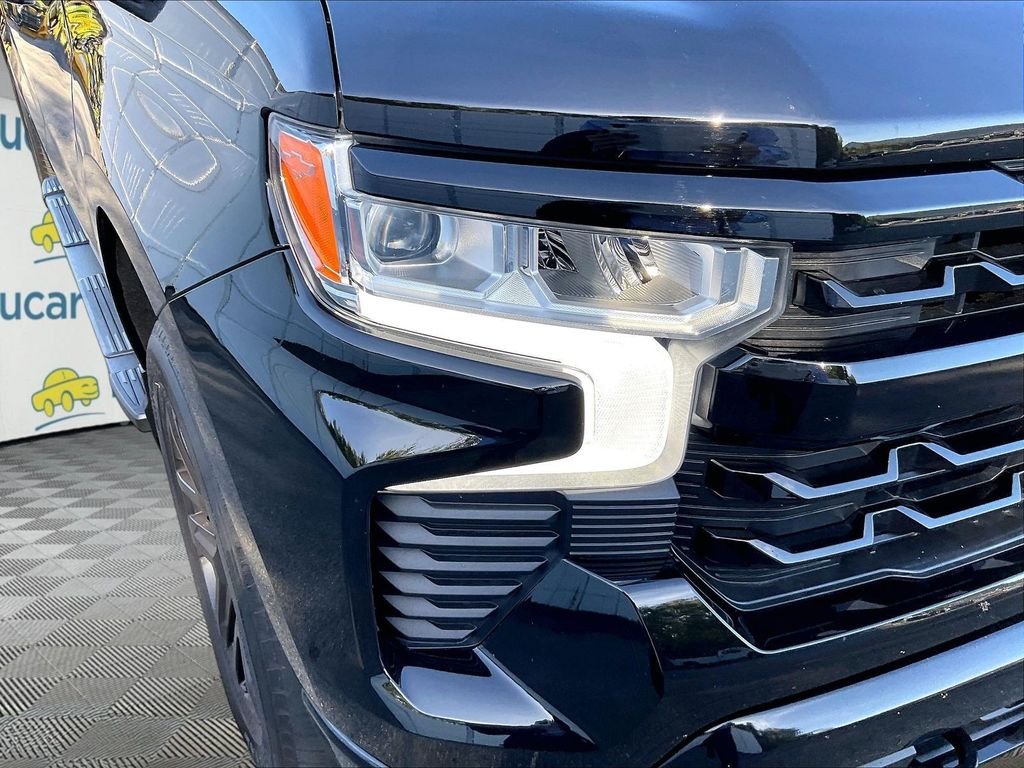 Used 2022 Black Chevrolet RST image 31