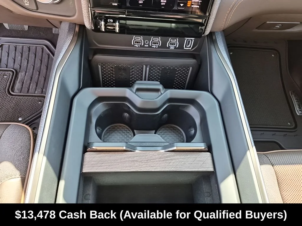 New 2026 Granite Crystal Metallic Clearcoat RAM Limited image 48