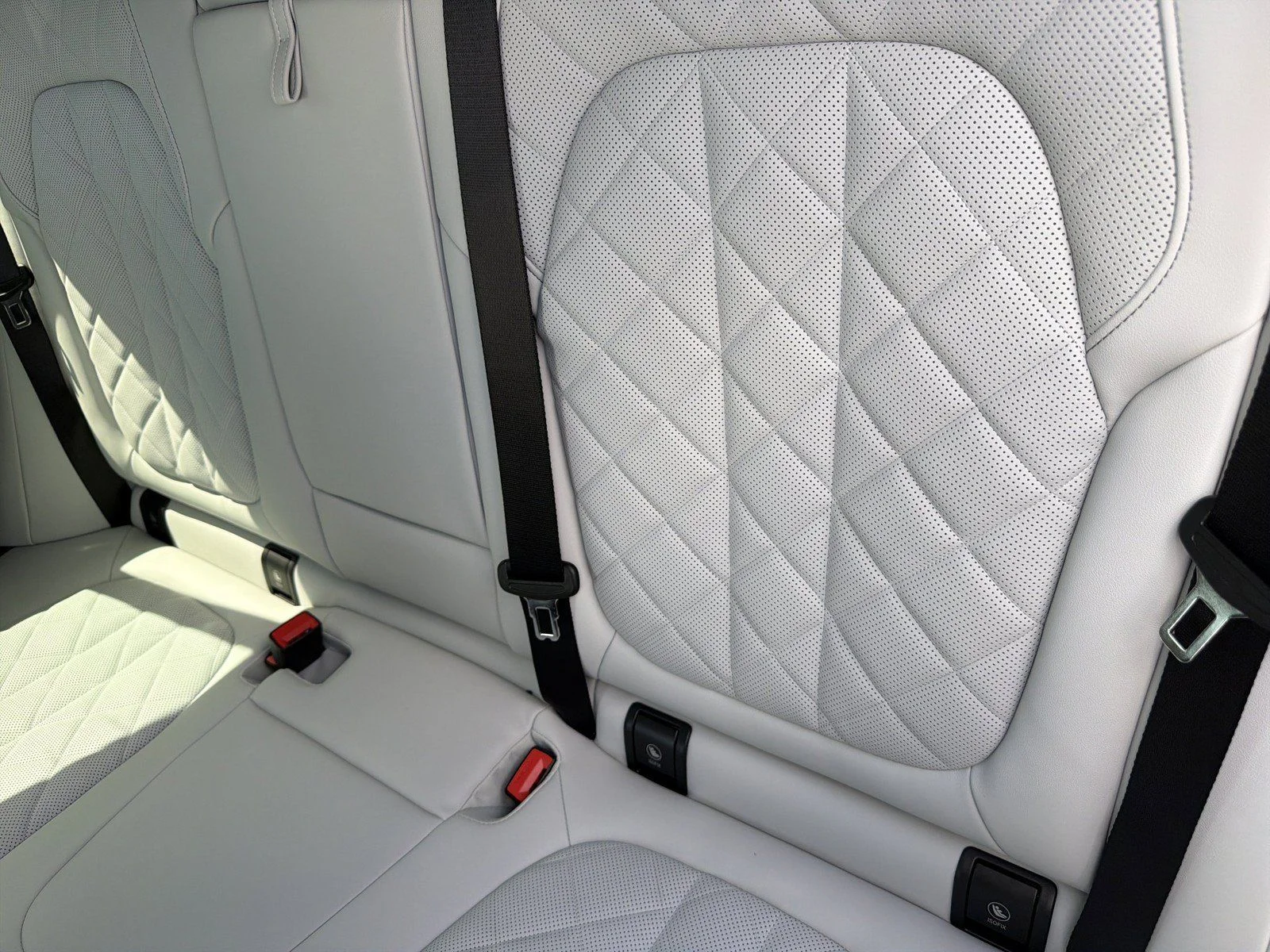 New 2026 Skyscraper Grey Metallic BMW xDrive40i image 22