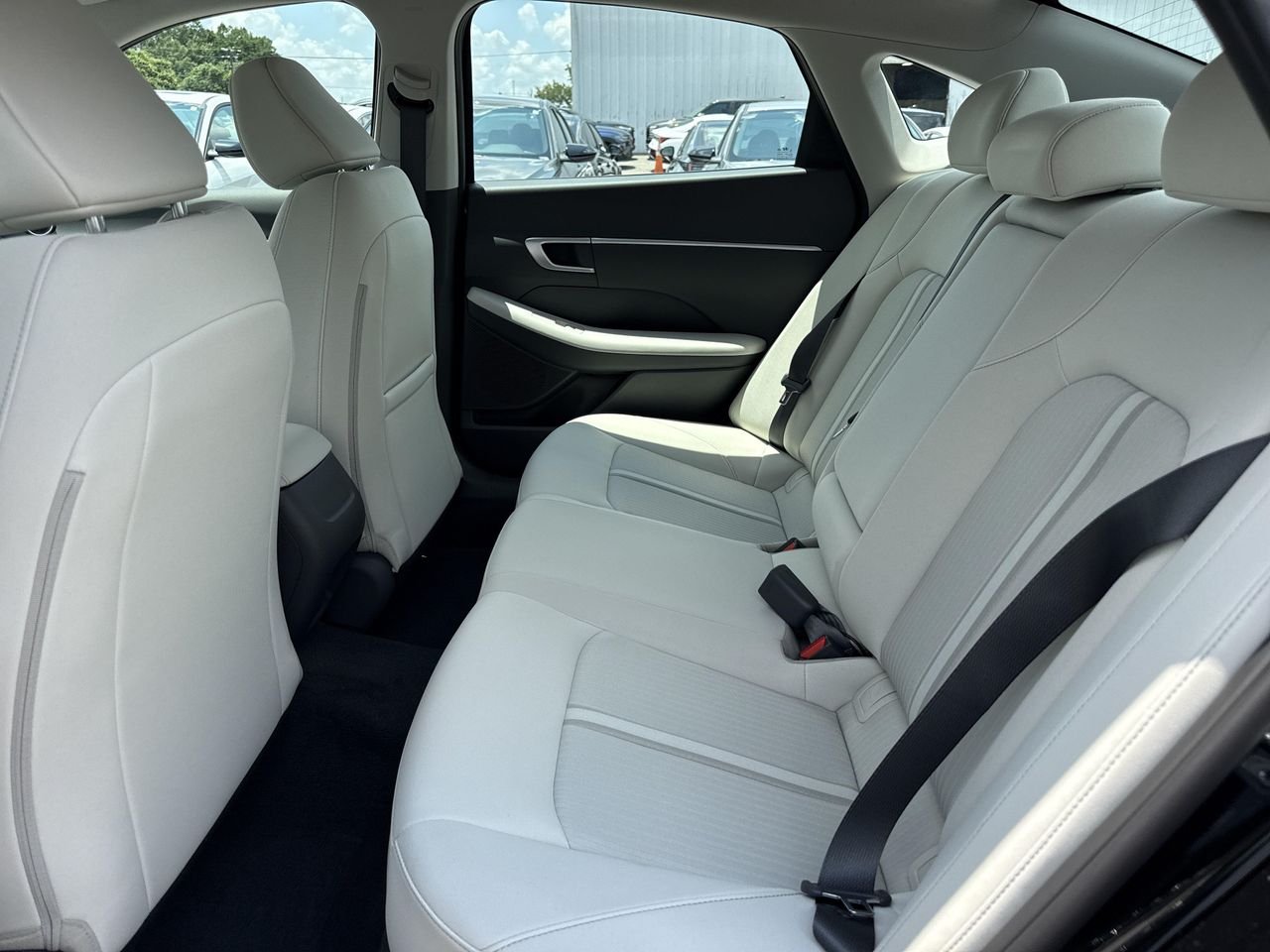 New 2026 Abyss Black Hyundai SEL Sport image 12