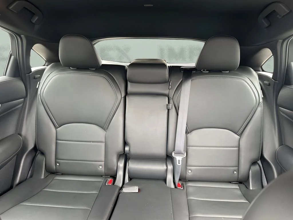 Used 2023 Gray INFINITI LUXE image 13
