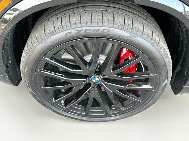 New 2026 Black BMW M60i image 26
