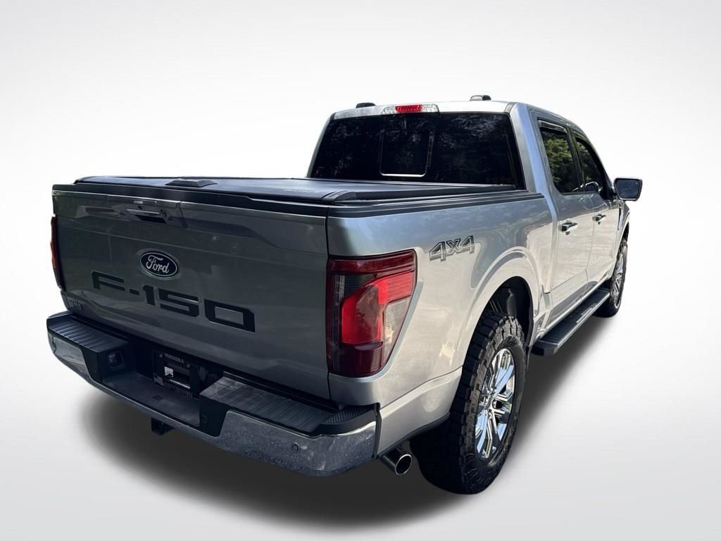 Used 2024 Silver Ford XLT image 5
