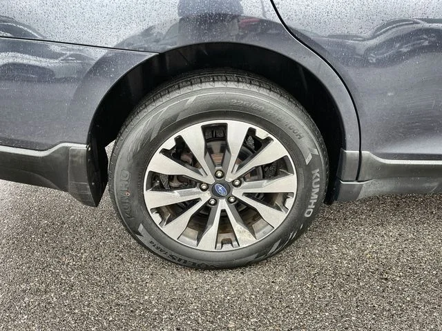 Used 2017 Gray Subaru 2.5i image 21