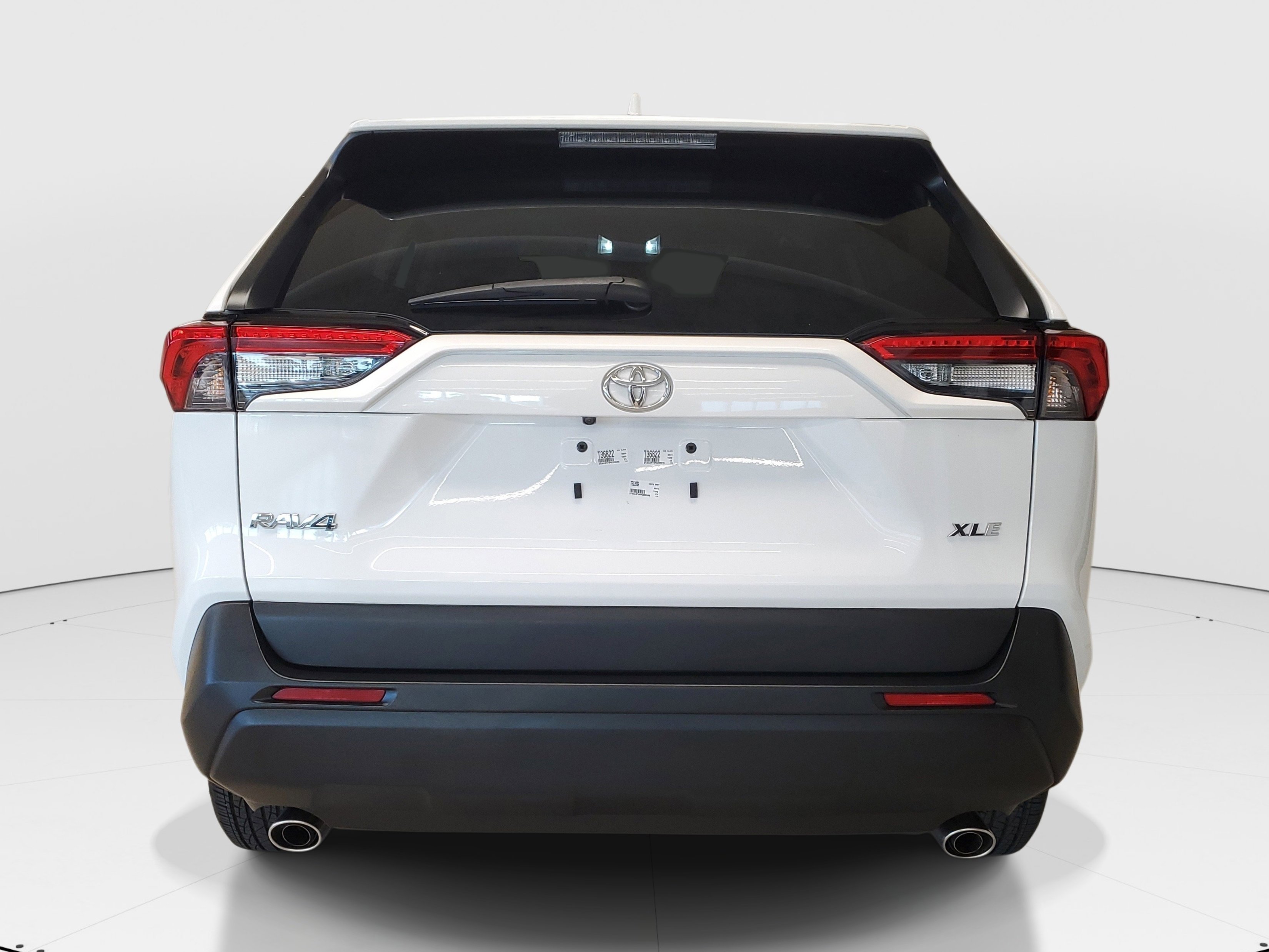 Used 2023 Ice Toyota XLE image 5