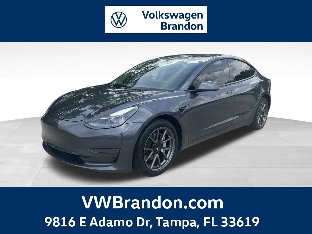 2023 Tesla Model 3 -'s photo