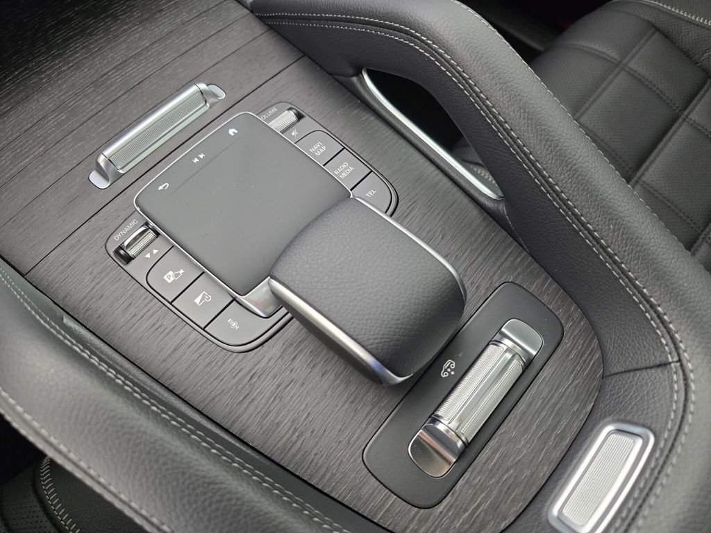 New 2027  Mercedes-Benz GLS 450 image 19
