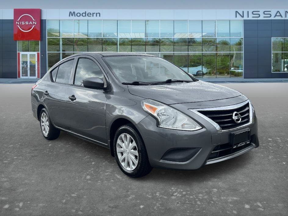 Used 2018 Gun Metallic Nissan S Plus image 3