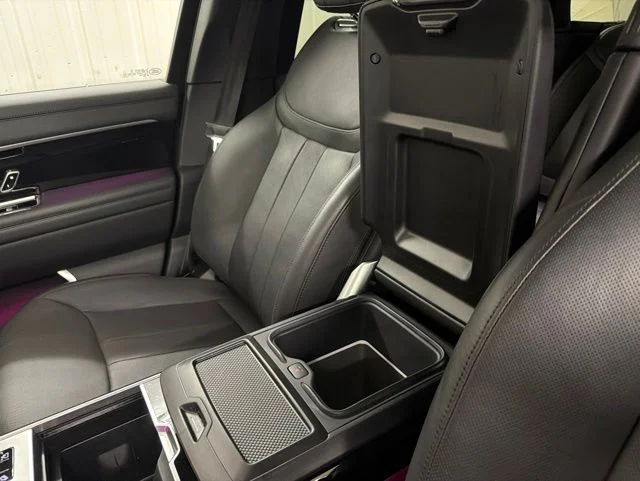 Used 2023 Santorini Black Metallic Land Rover Autobiography image 36