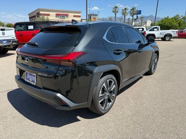 2021 Lexus UX Hybrid 250h - Photo 5