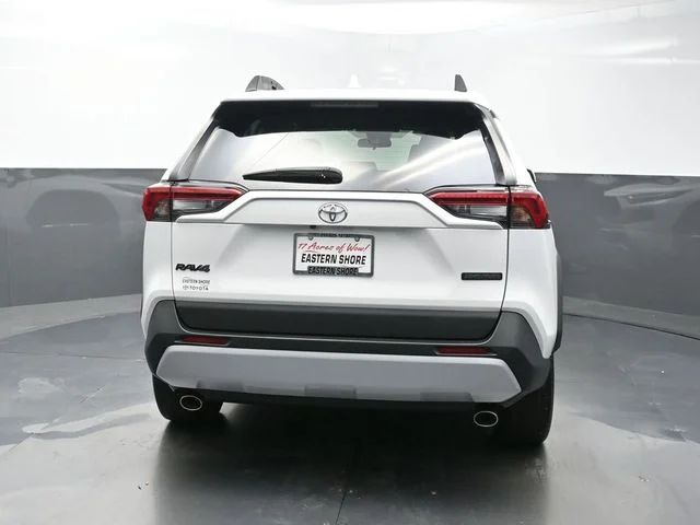 Used 2022 White Toyota Adventure image 6