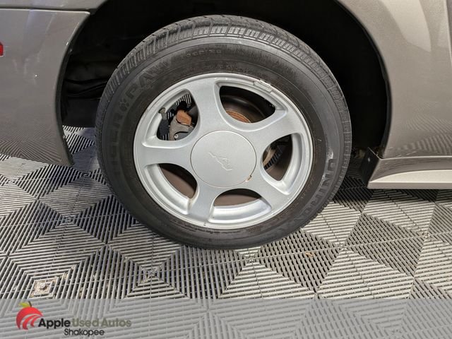 Used 2002  Ford V6 image 32