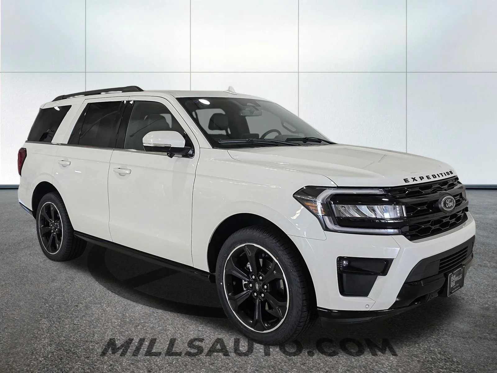 Used 2023 White Metallic Ford Limited image 10