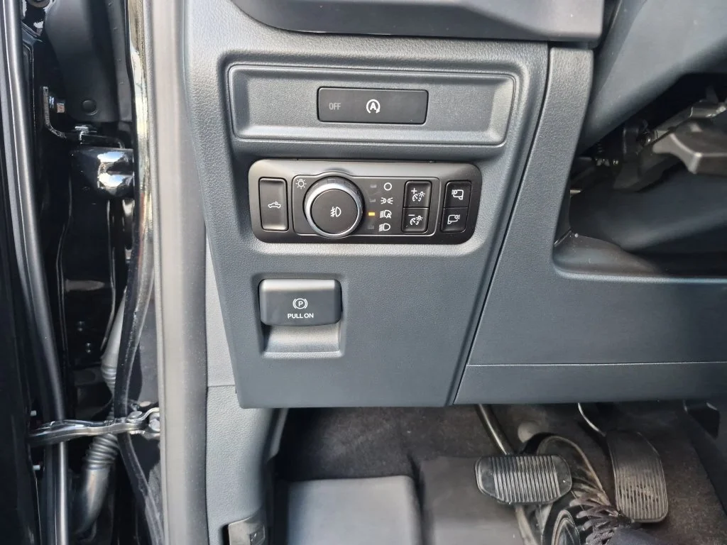 2025 Ford F-150 XLT - Photo 20