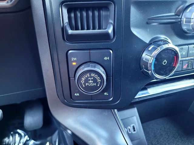Used 2025 White Ford Lariat image 19