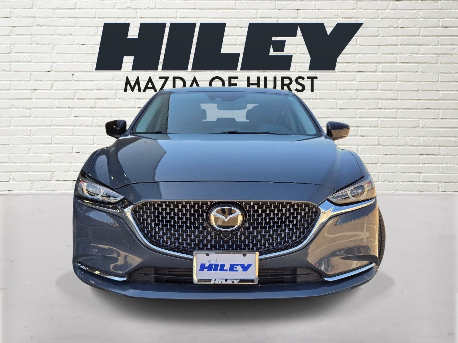 View vehicle photo 2