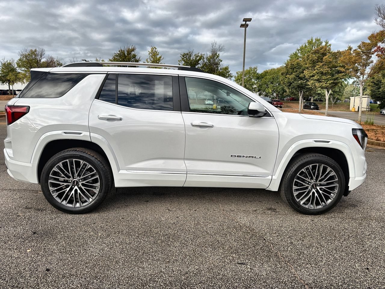 2027 GMC Terrain Denali - Photo 9