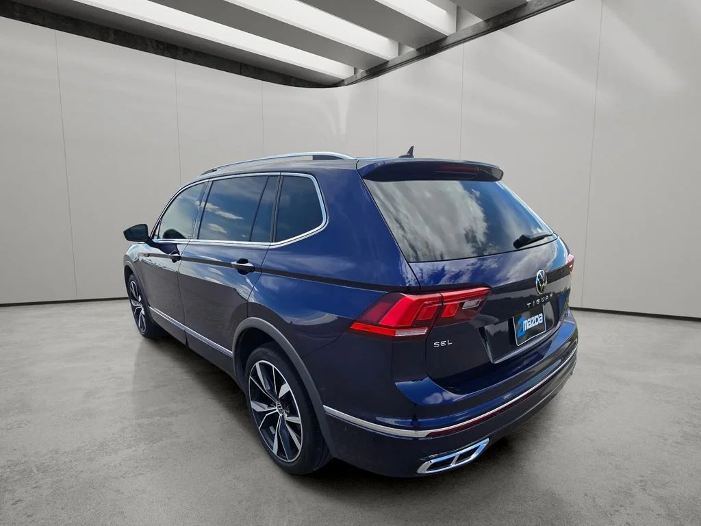 Used 2022 Atlantic Blue Metallic Volkswagen SEL R-Line image 3
