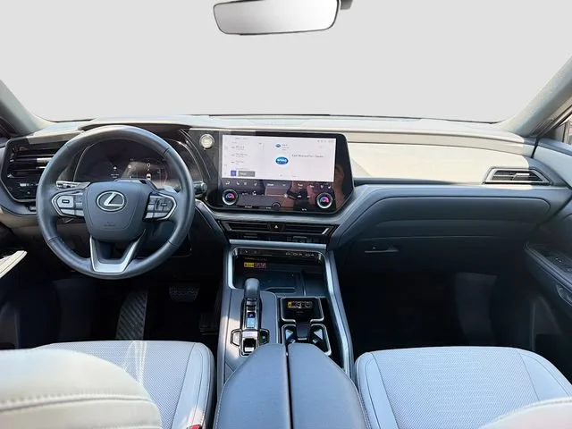 Certified Used 2026 PLATINUM WHITE PEARL MC. Lexus TX 350 Premium image 17