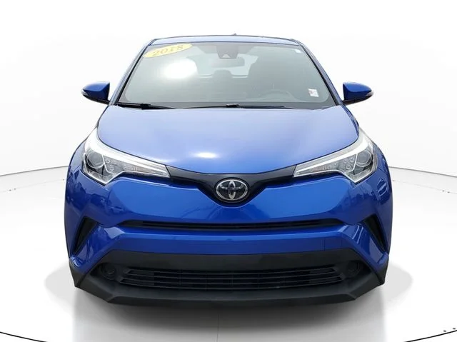 Used 2018 Blue Toyota XLE image 2
