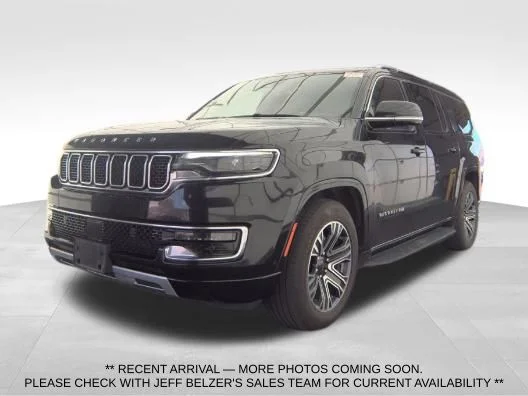 2023 Jeep Wagoneer L's photo