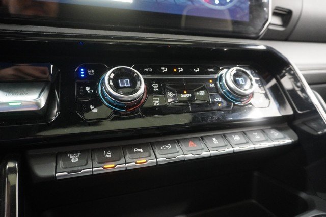 Used 2025 Onyx Black GMC AT4X image 35