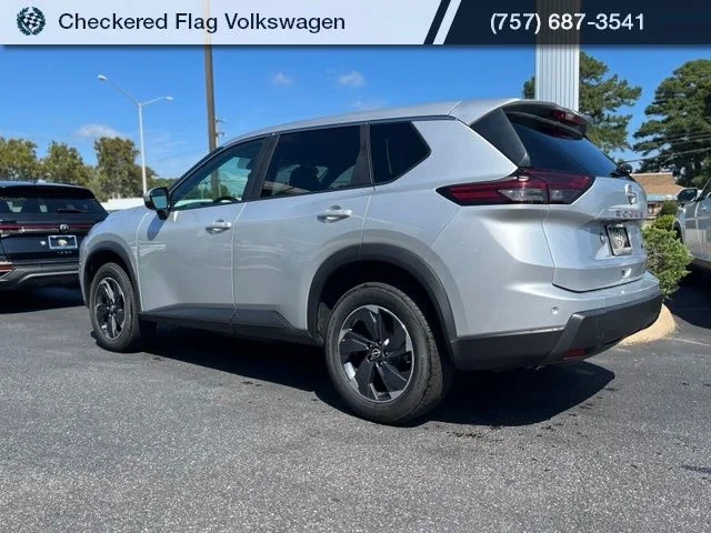 Used 2024 Brilliant Silver Metallic Nissan SV image 6