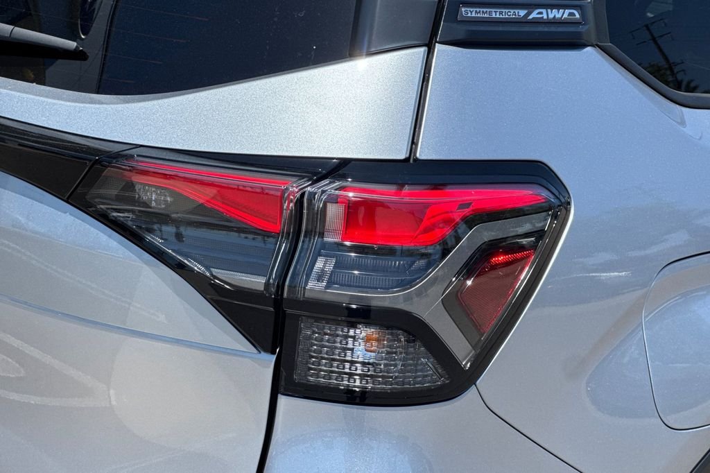 New 2026 ICE SILVER METALLIC Subaru Premium image 34