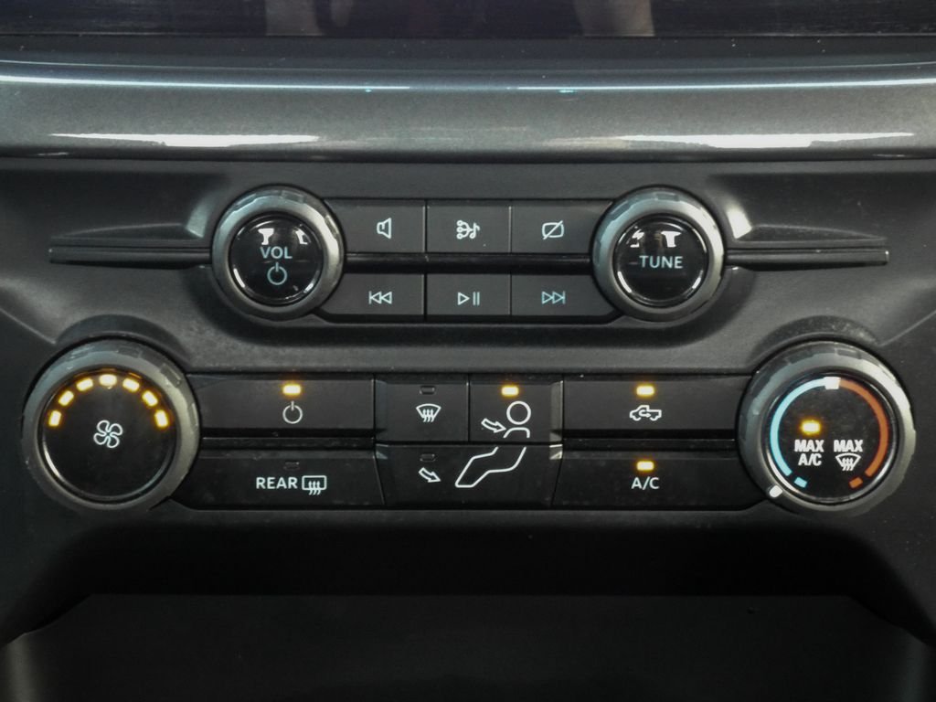 2024 Ford F-150 STX - Photo 18