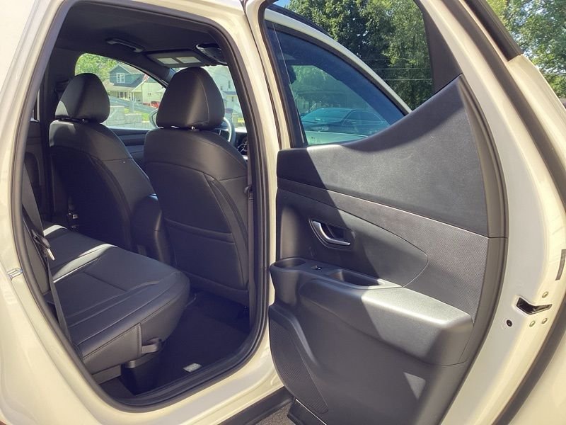 New 2026 White Hyundai SEL image 10