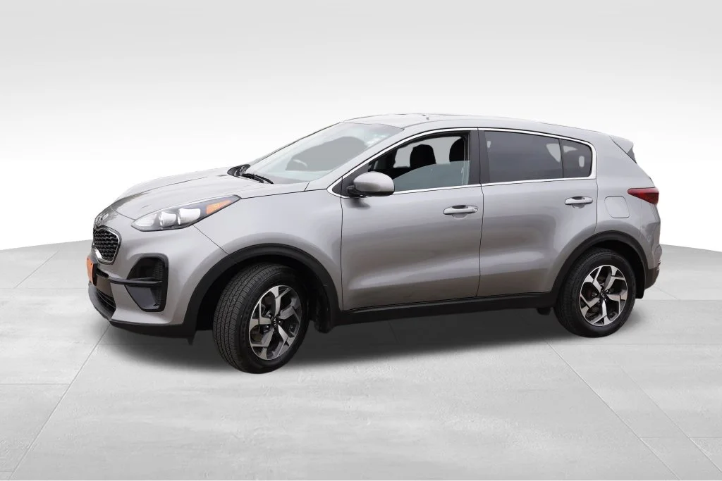 Certified Used 2022 Steel Gray Kia LX image 10