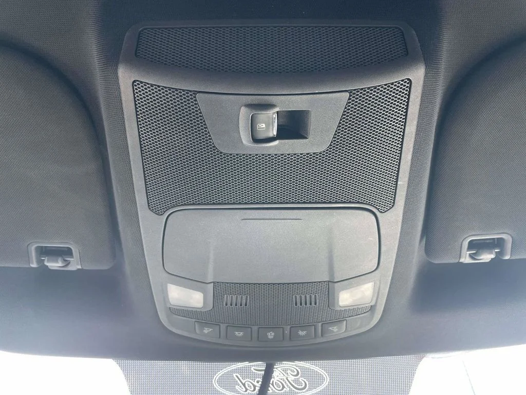 Used 2016 Black Ford XLT image 28
