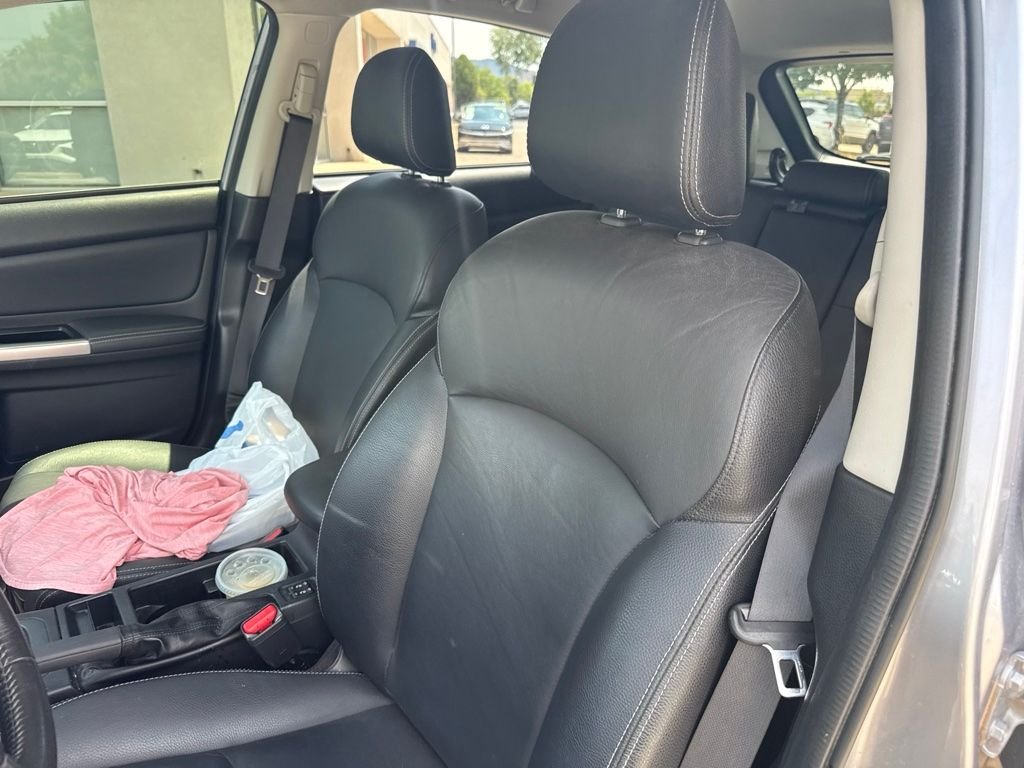 Used 2015 Silver Subaru 2.0i Limited image 15