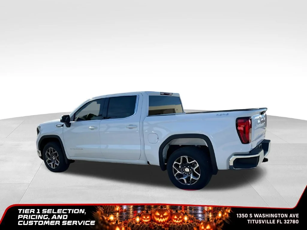 New 2026 Summit White GMC SLE image 5