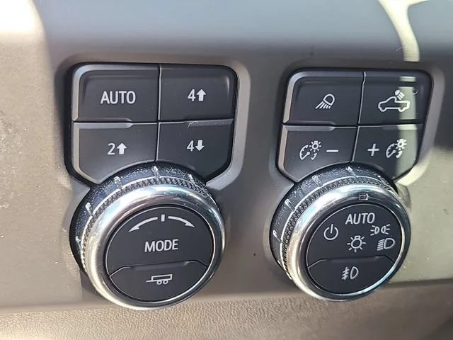 Used 2023 Desert Sand Metallic GMC AT4 image 21