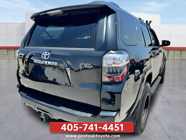 Used 2021 Black Toyota SR5 image 12