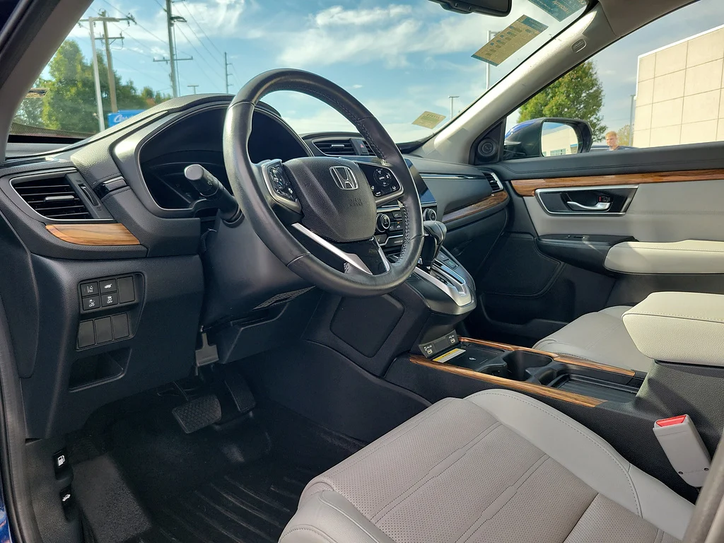 Certified Used 2022 Obsidian Blue Pearl Honda Touring image 19