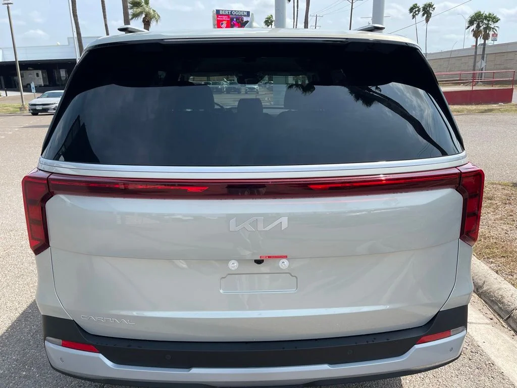 New 2026 White Kia EX image 6