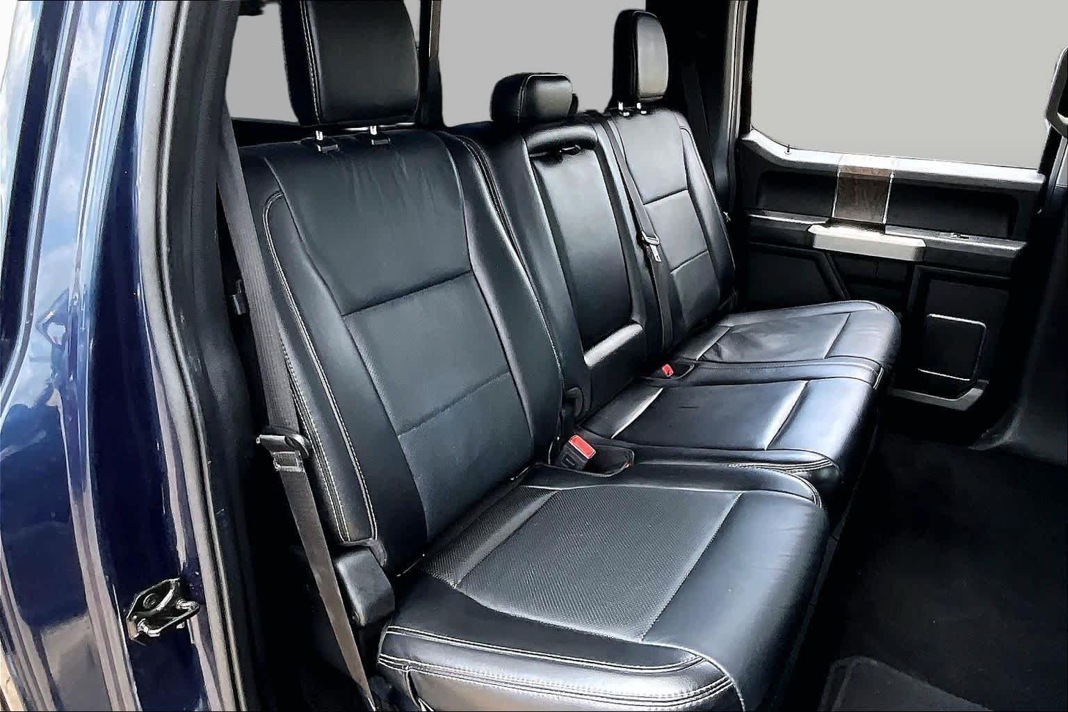 Used 2019 Blue Jeans Metallic Ford LARIAT image 20