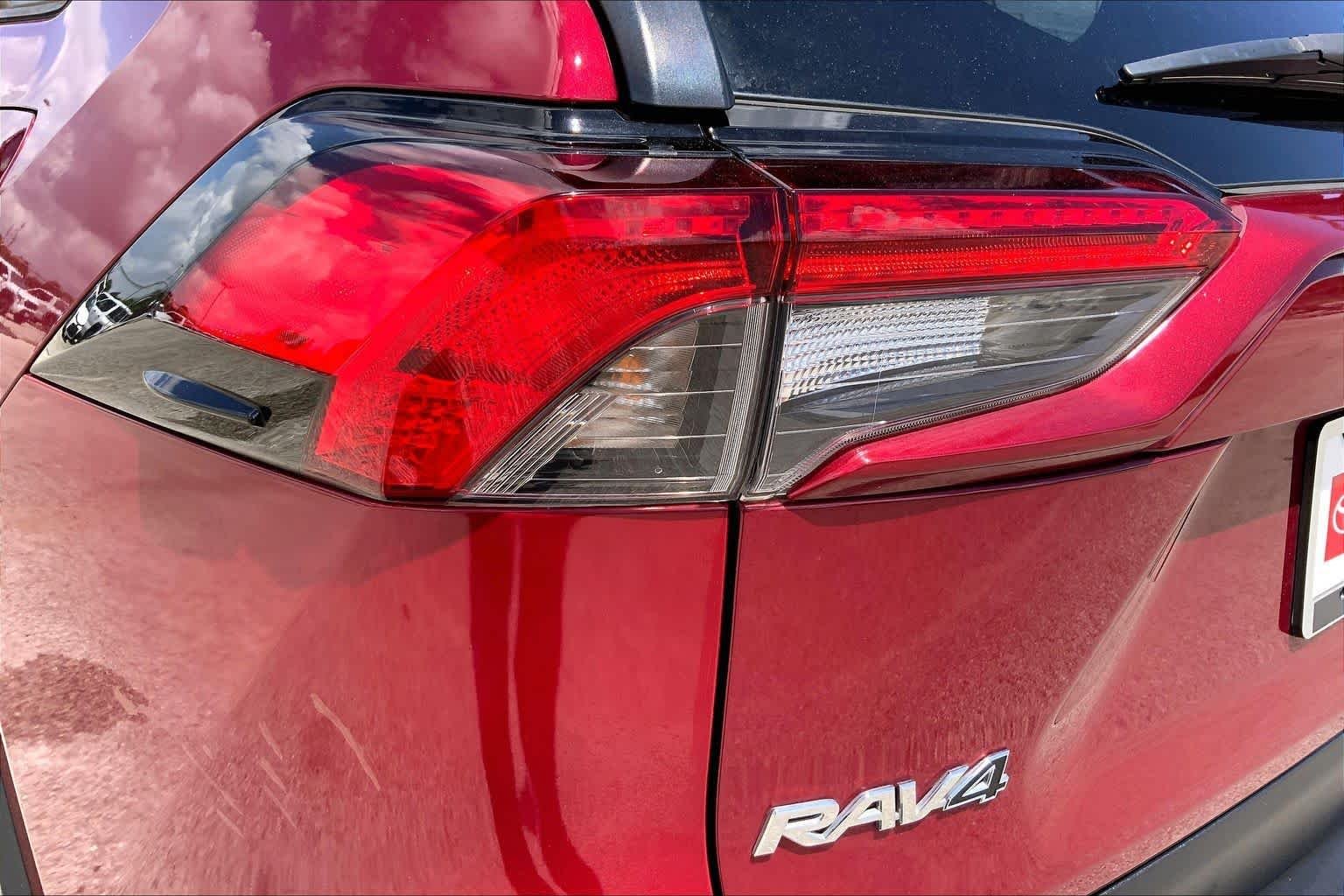 Used 2021 Ruby Flare Pearl Toyota LE image 28
