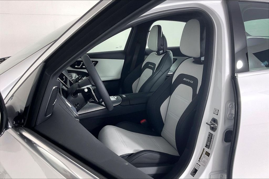 New 2026 MANUFAKTUR Moonlight White Metallic Mercedes-Benz AMG® E 53 E 4MATIC+ Sedan image 9