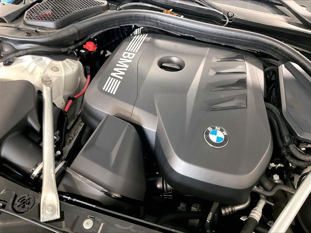 Used 2026 White BMW 530i xDrive image 34