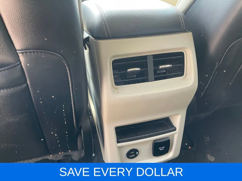 Used 2021 White Ford Titanium image 22