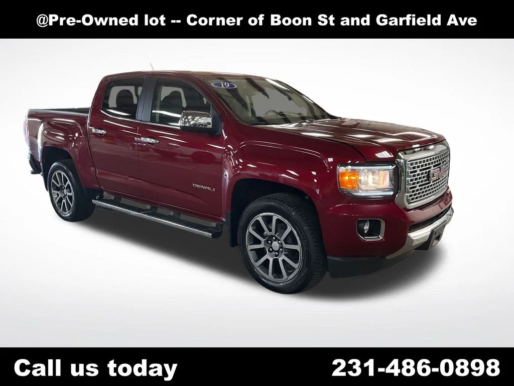 Used 2019 Red GMC Denali image 7