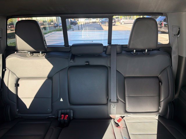 Used 2023 Sterling Metallic GMC Denali image 12
